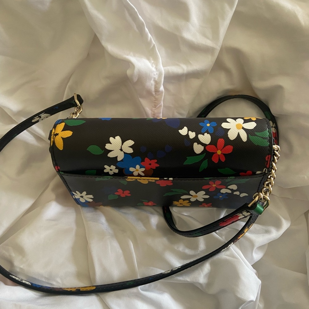 Kate Spade New York | Black Floral Staci Sailin Leather Crossbody Bag - Picture 4 of 5